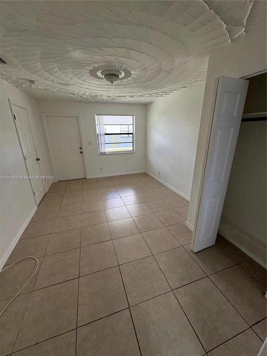 CARVER RANCHES - Residential Lease