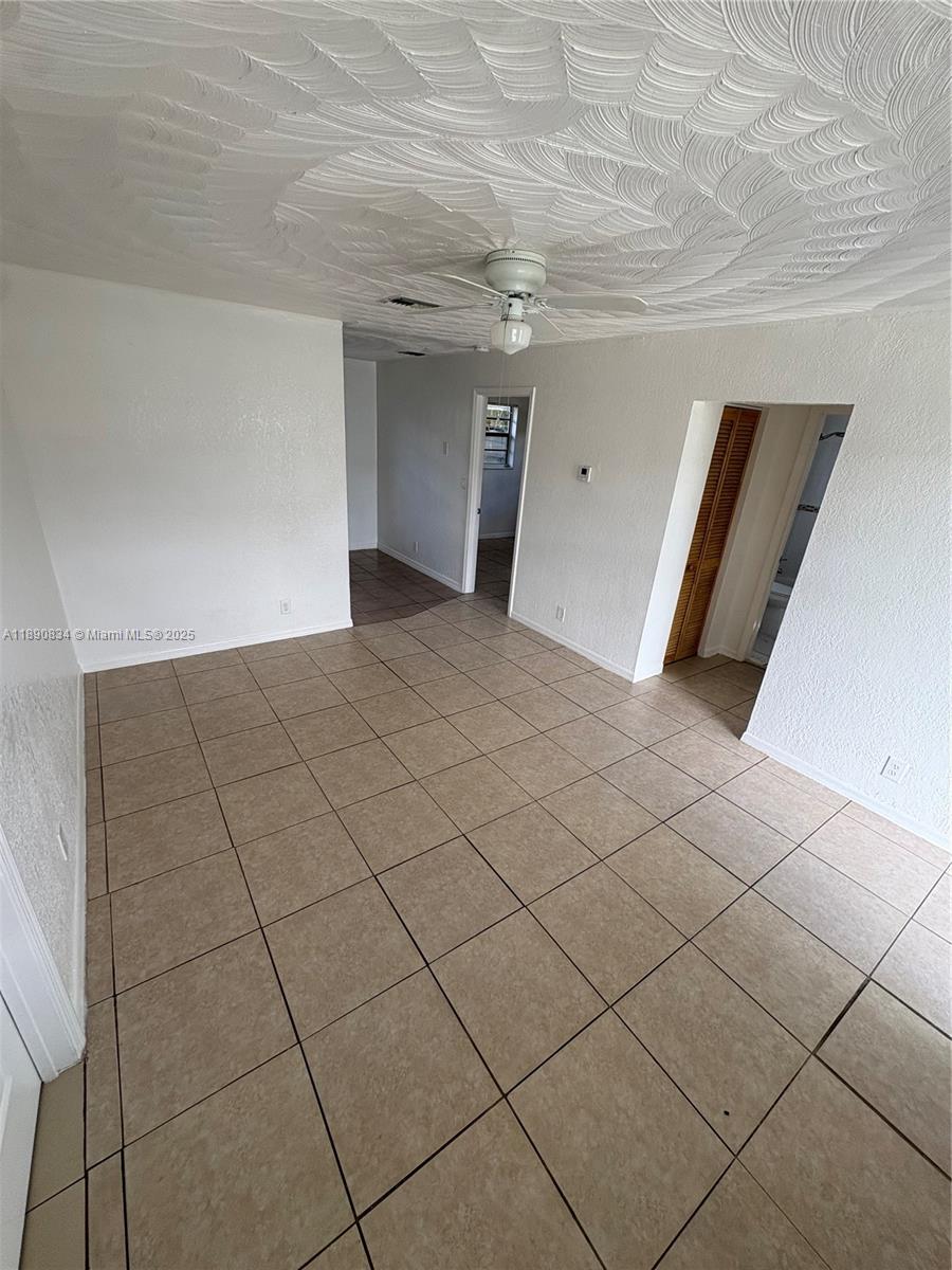 CARVER RANCHES - Residential Lease