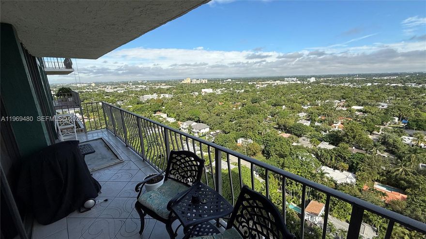 Spacious 2BR/2BA residence at Palm Bay Yacht Club offering panoramic Biscayne Bay views and abundant natural light. Thias unit features a functional split floor plan and a large private balcony to enjoy the bay breeze.  Offered furnished and move-in ready, with a recently replaced A/C system.
Full-service gated waterfront community with 24-hour lobby attendant, security, valet parking, fitness center, and sauna. Ideally located in the MiMo District, minutes from the beaches, Wynwood, Design District, and major highways. Pool, tennis courts and other areas currently under renovation.