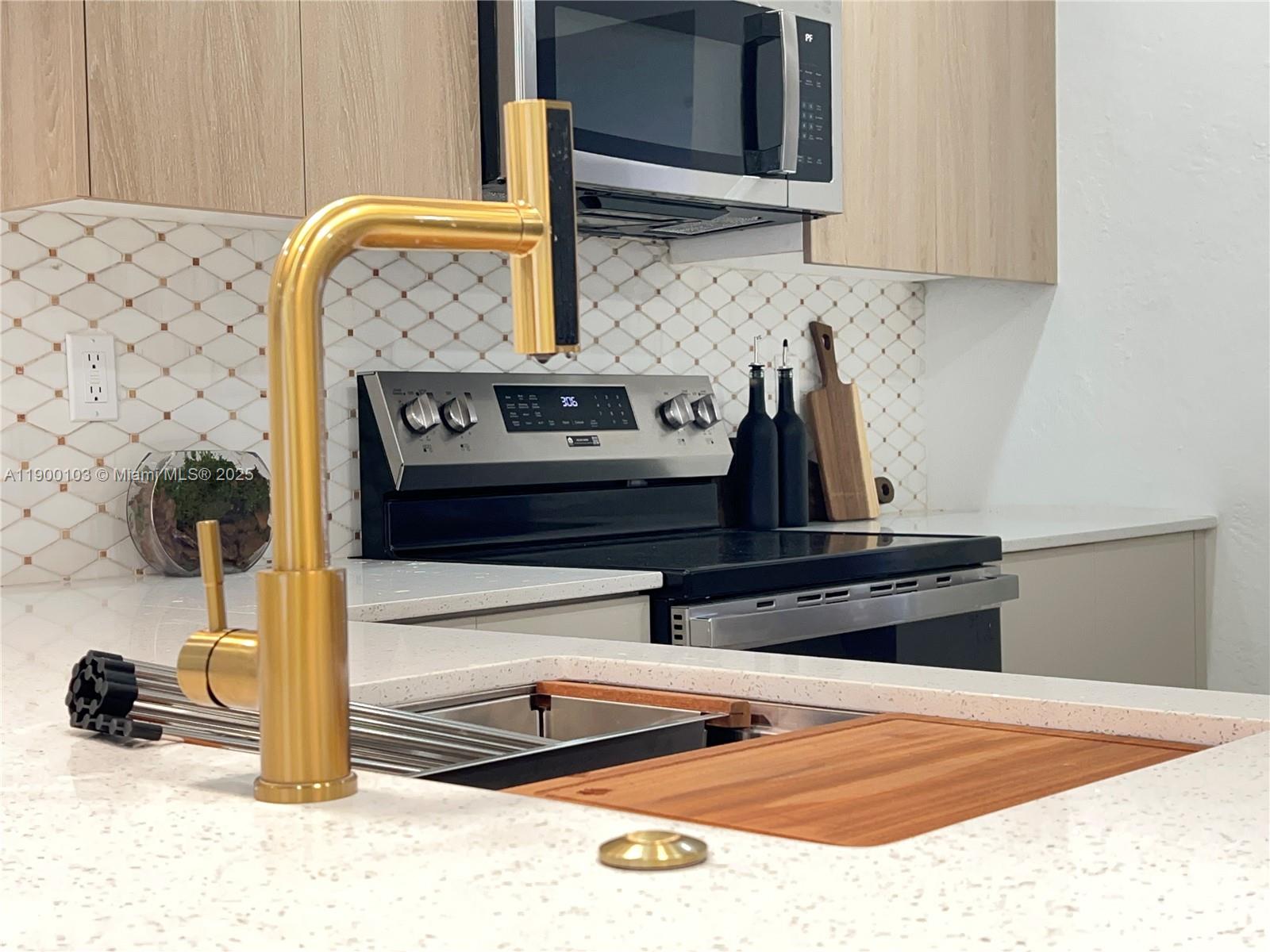 BOULEVARD GARDENS FIRST A - Residential