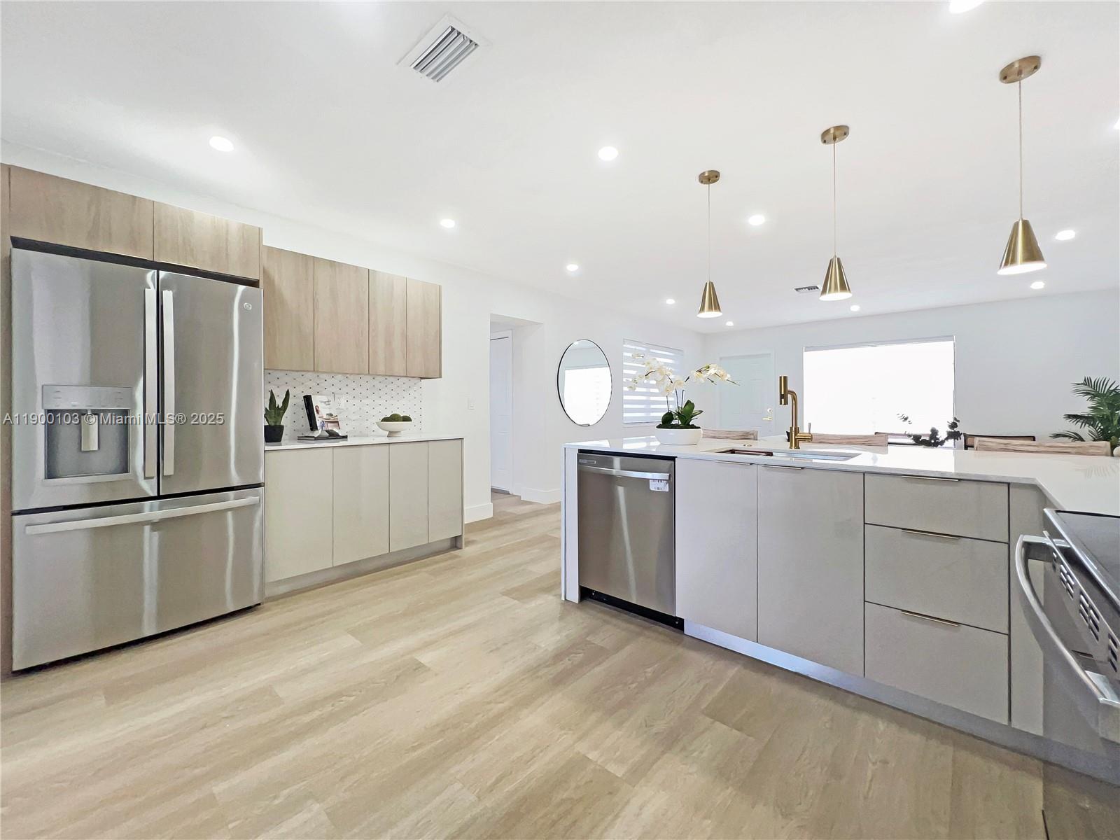 BOULEVARD GARDENS FIRST A - Residential