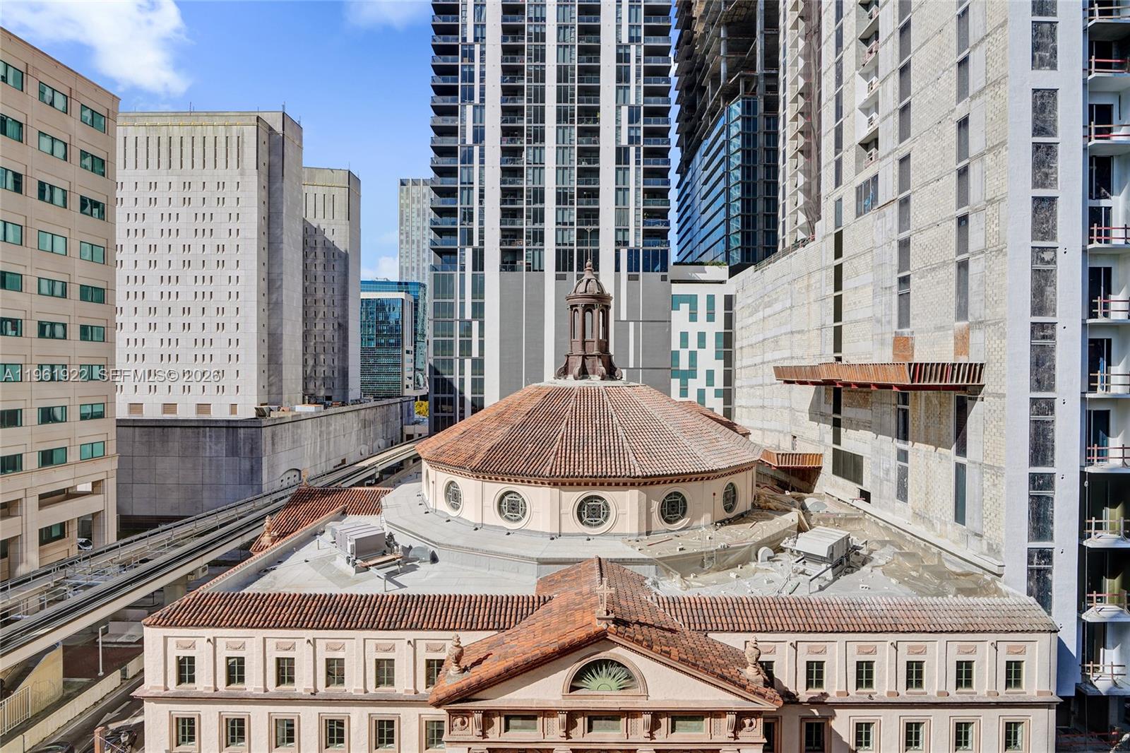 501 First Residences - Residential