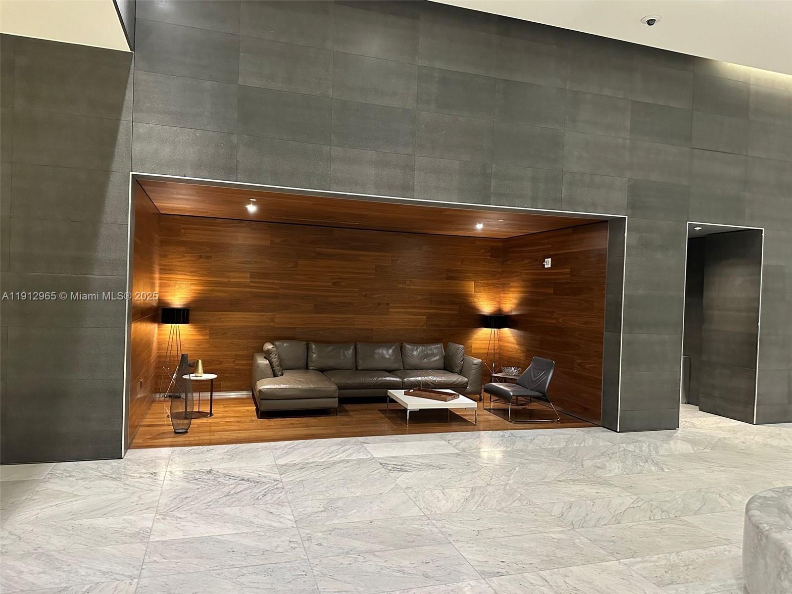 REACH BRICKELL CITY CENTER - Residential Lease