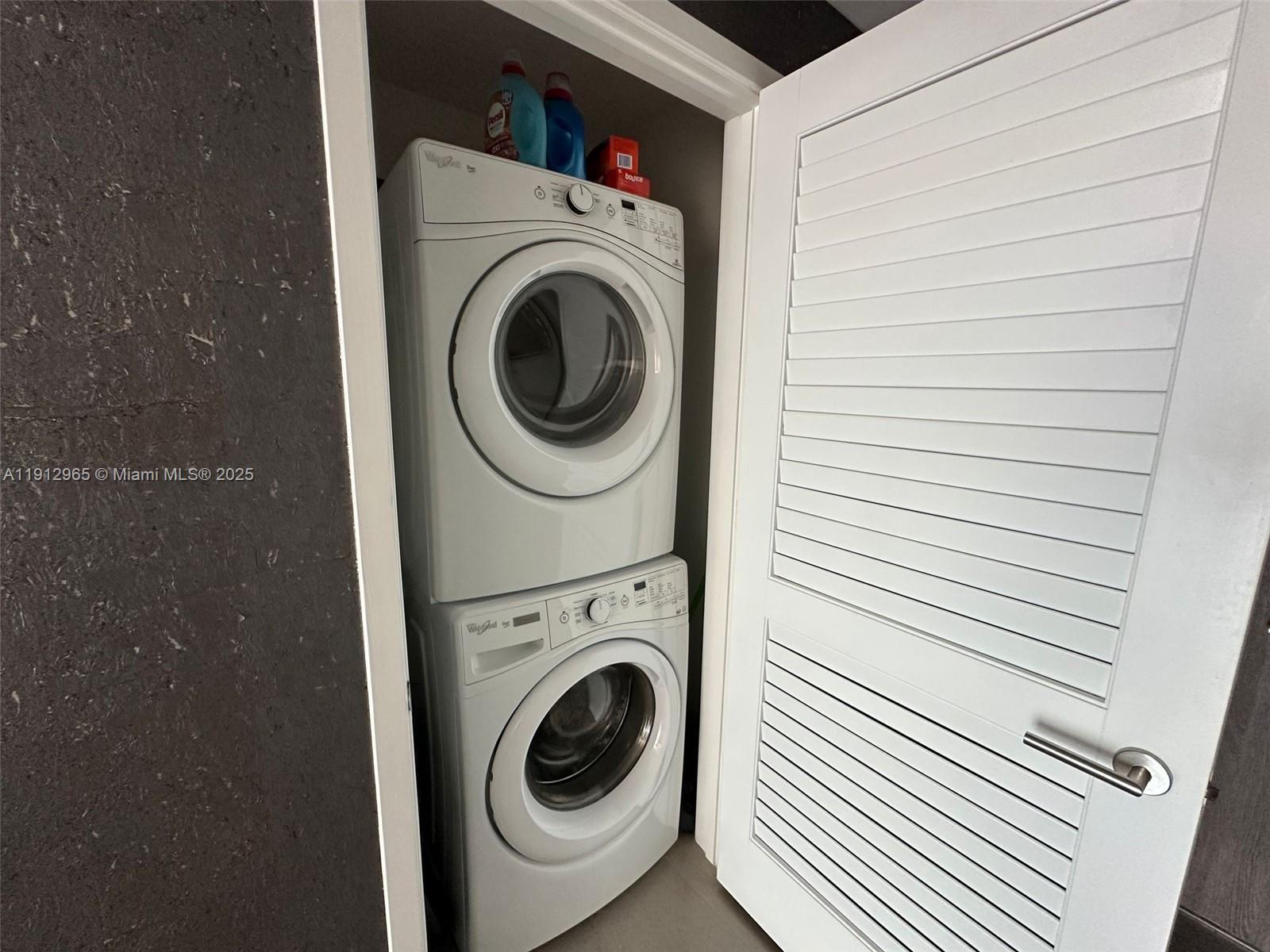 REACH BRICKELL CITY CENTER - Residential Lease