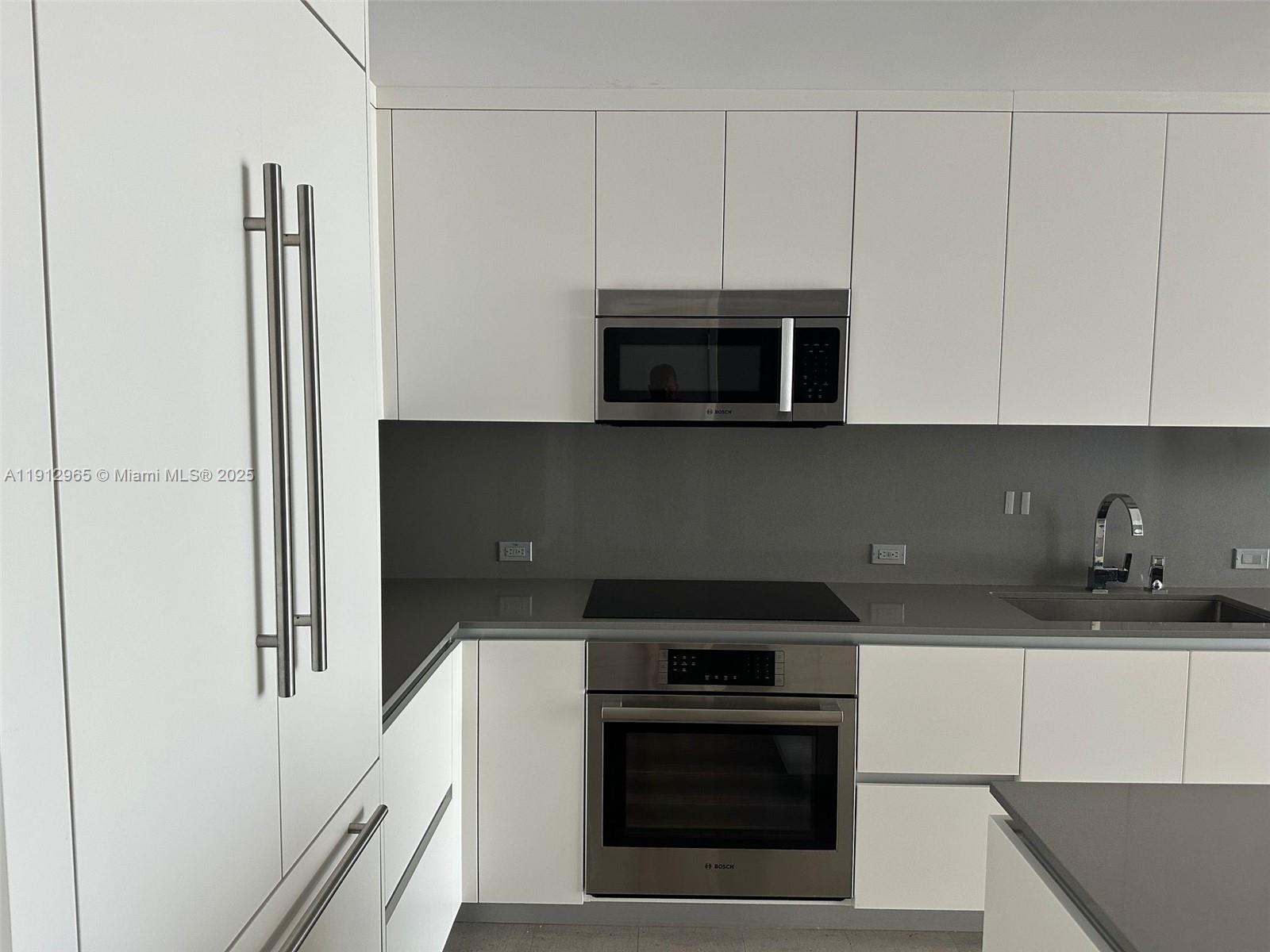 REACH BRICKELL CITY CENTER - Residential Lease