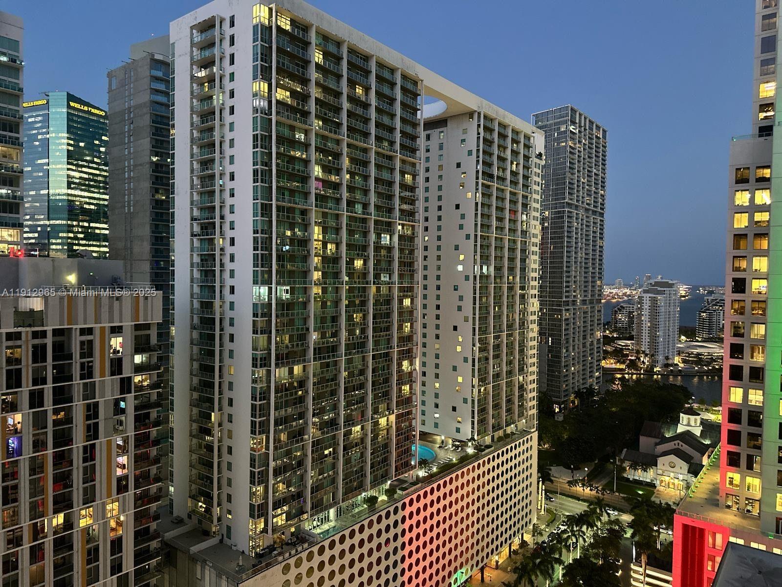 REACH BRICKELL CITY CENTER - Residential Lease