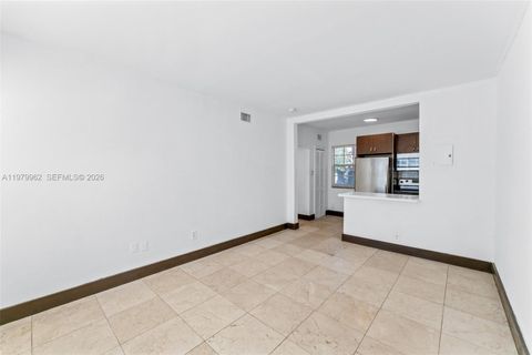 541 NE 62nd St 10 Miami FL 33138