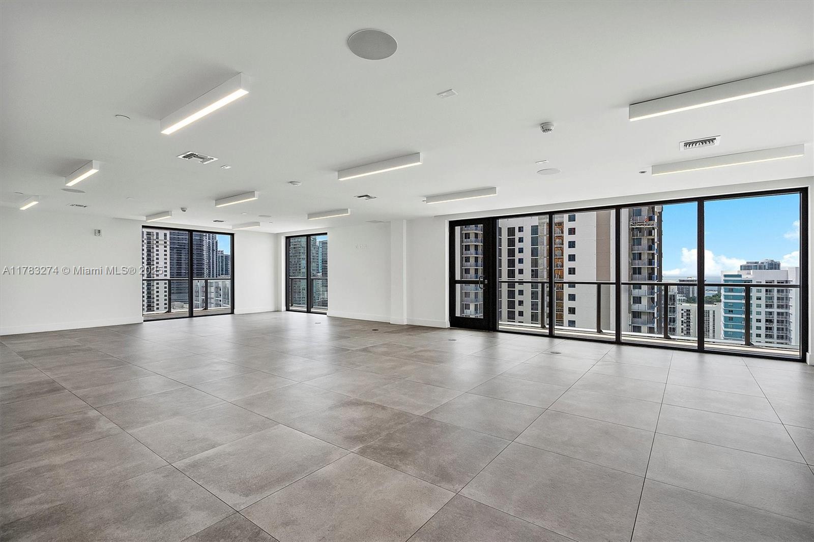 Smart Brickell - Residential