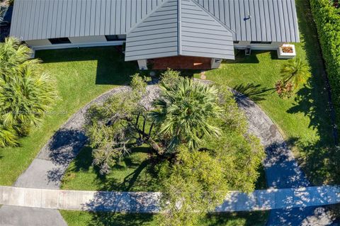 A home in Pinecrest