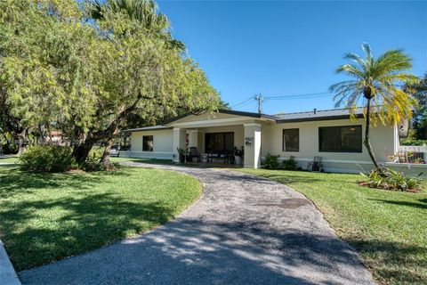 A home in Pinecrest