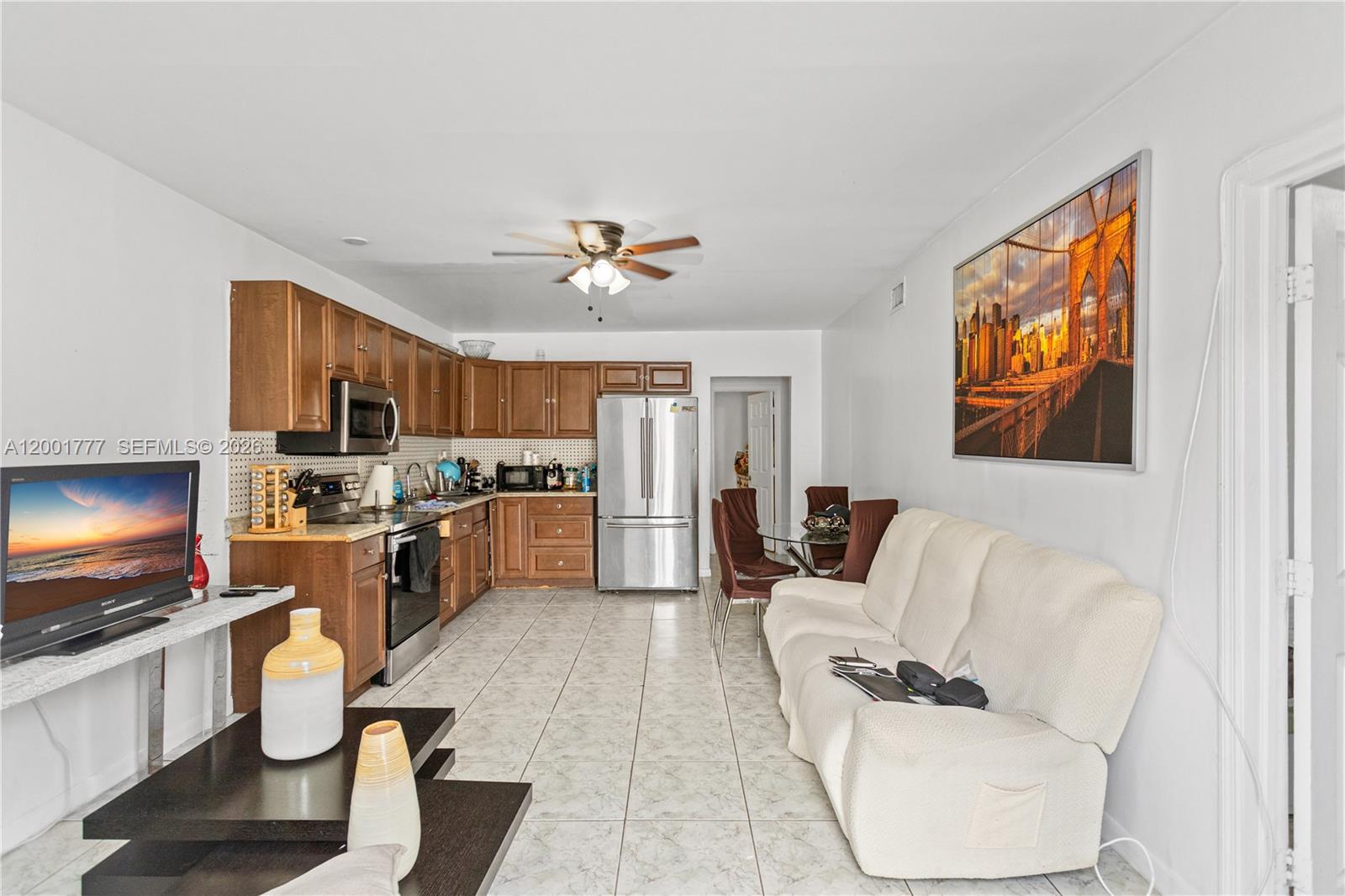 SUNNY LAKE ESTS 1ST ADDN - Residential