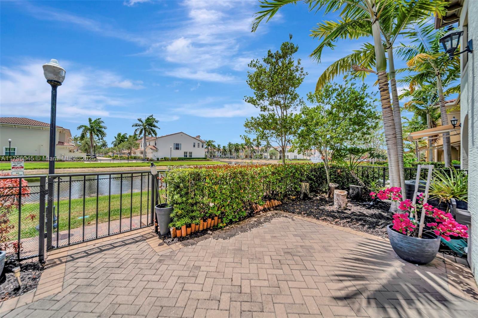 Artesia Sawgrass Lakes - Residential