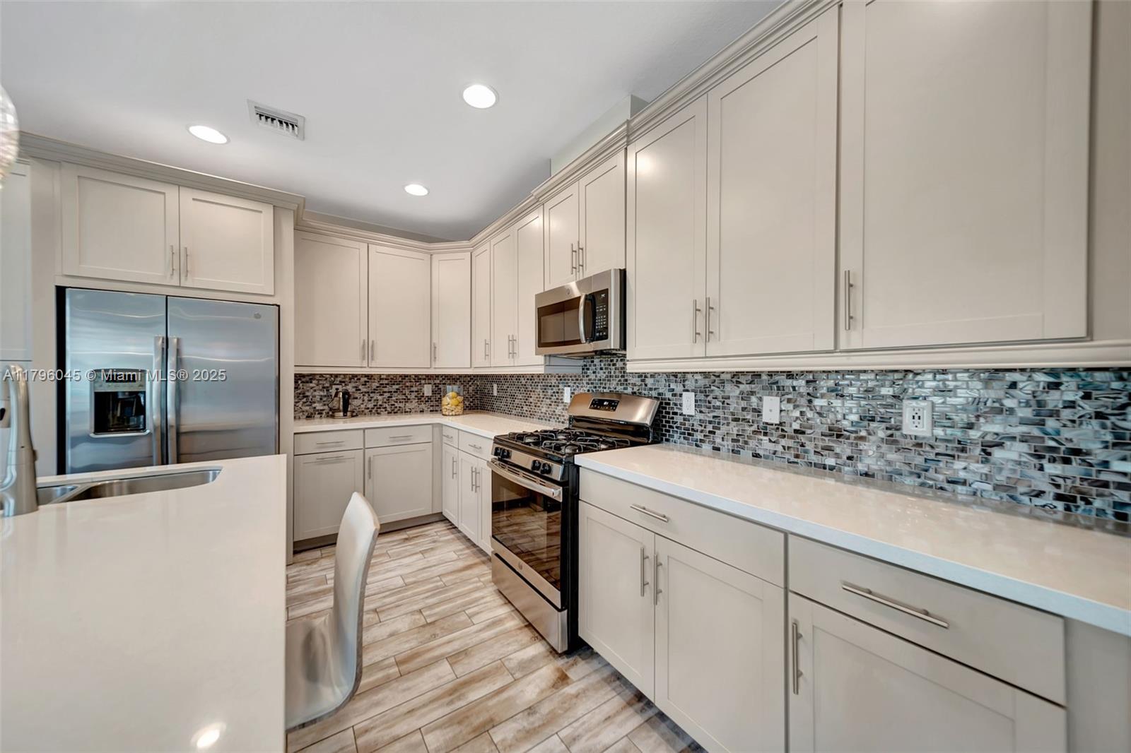 Artesia Sawgrass Lakes - Residential