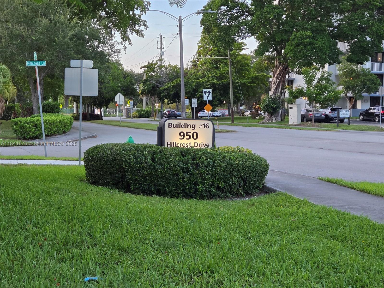 HILLCREST COUNTRY CLUB #1 - Residential Lease