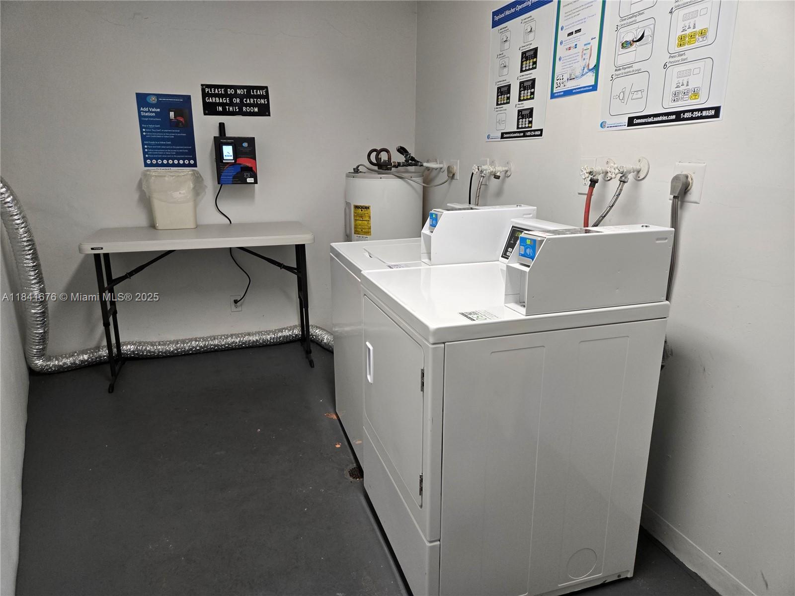 HILLCREST COUNTRY CLUB #1 - Residential Lease