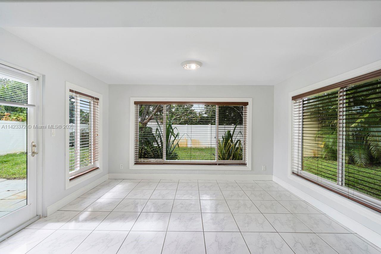 PEARL ESTATES - Residential