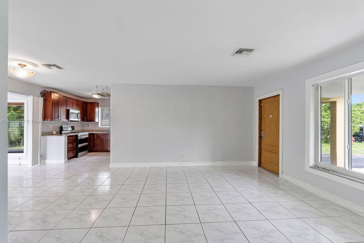 PEARL ESTATES - Residential