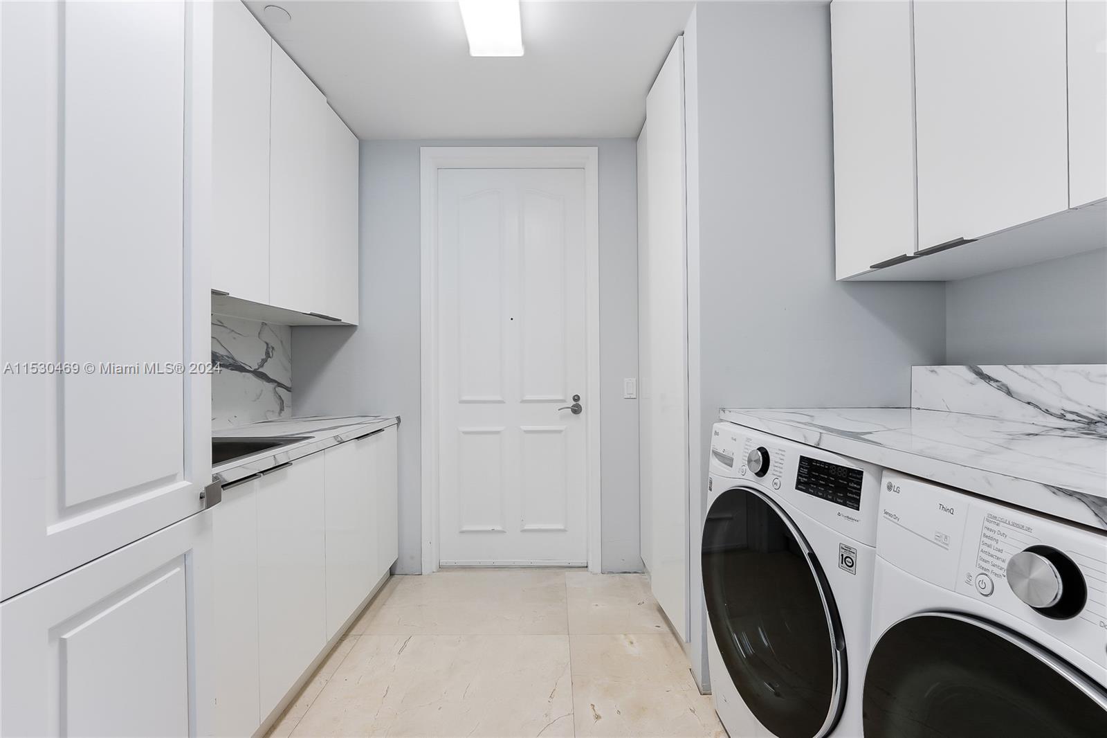 10295 COLLINS AVE RESDNTA - Residential