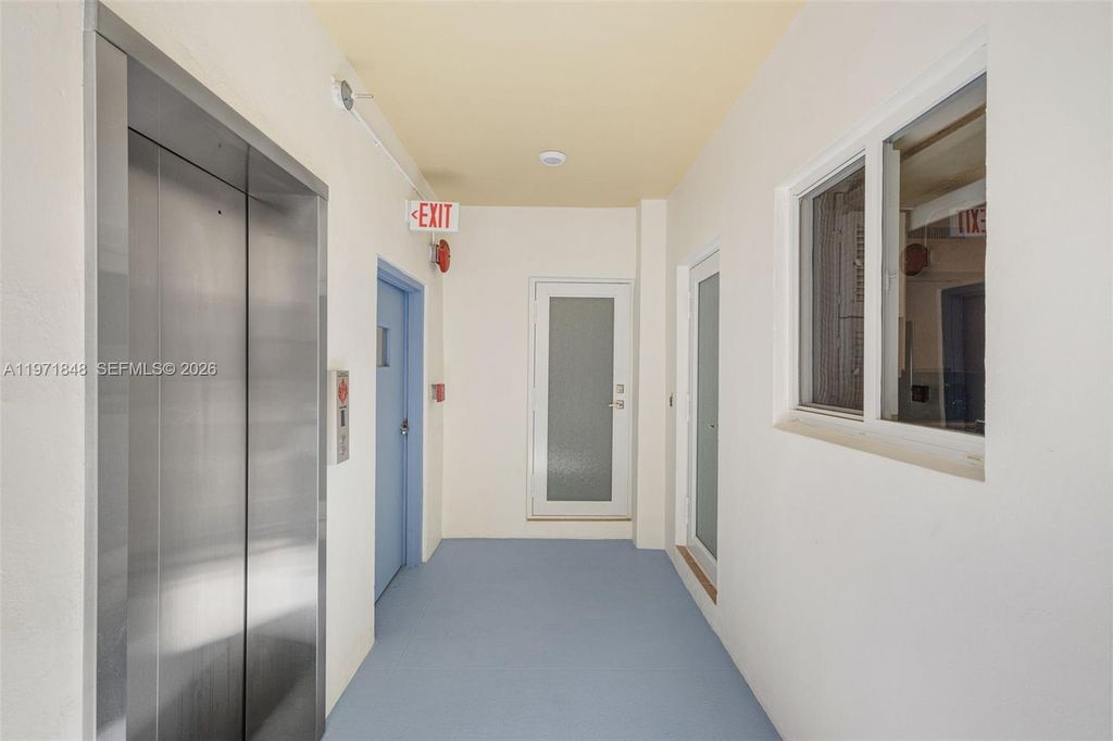 Photo of 2001 S Surf Rd #6A, Hollywood, FL 33019 (MLS # A11971848)