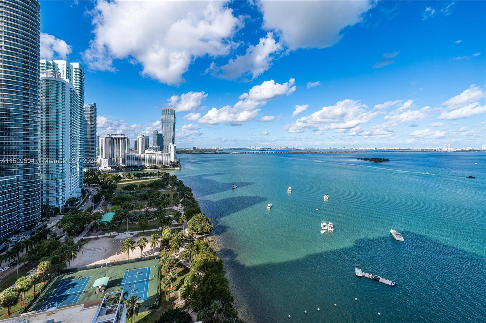 VENETIA CONDO - Residential