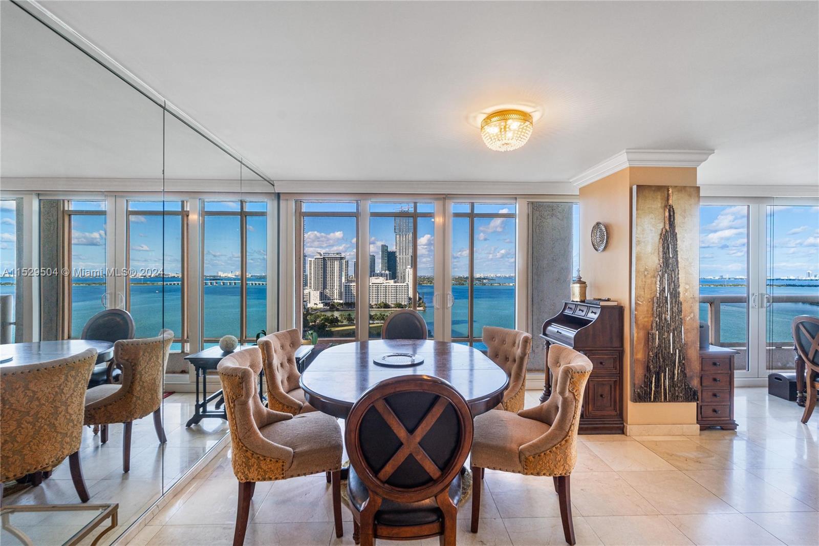 VENETIA CONDO - Residential