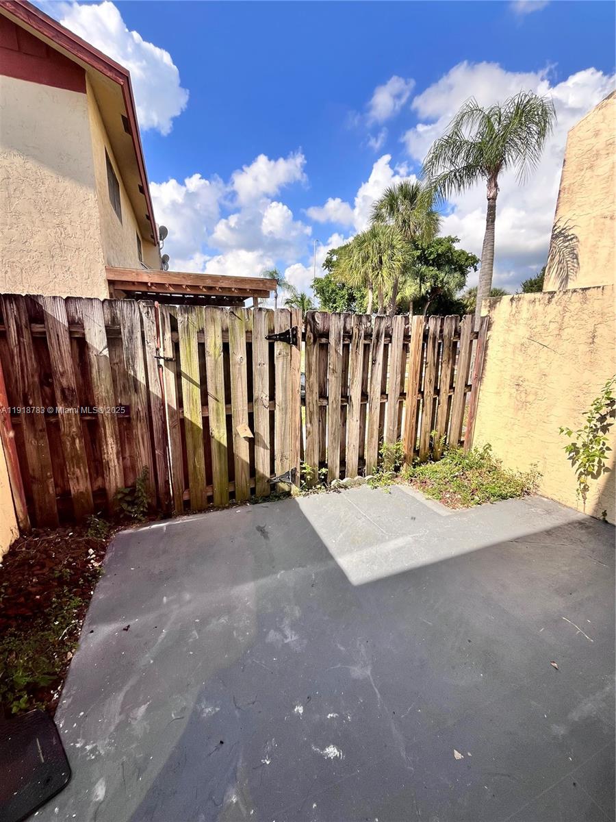 TRIANGLE PROPERTY - Residential Lease