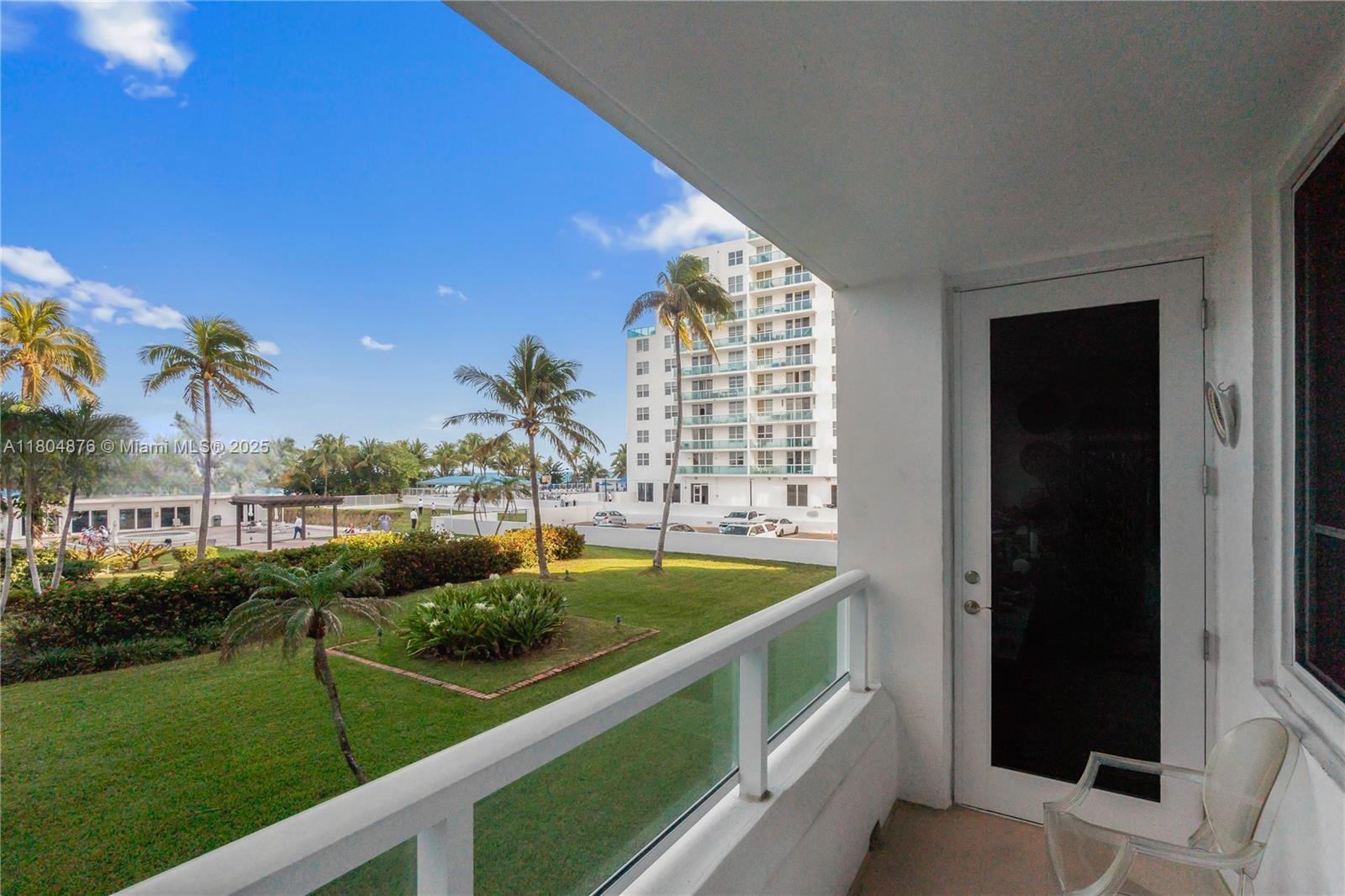 THE CARRIAGE CLUB NORTH - Residential