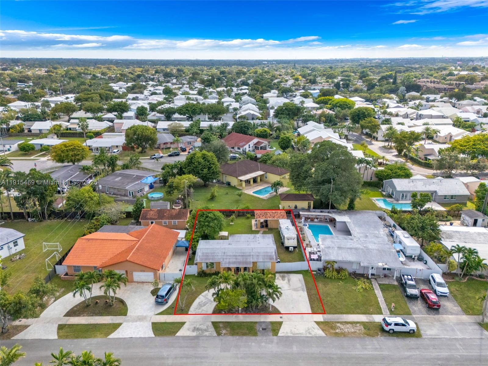 WESTWOOD LAKE 9TH ADDN - Residential