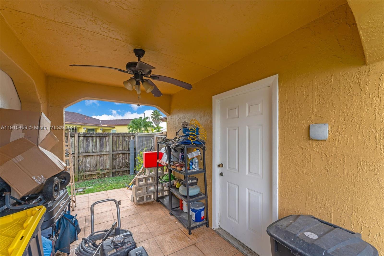 WESTWOOD LAKE 9TH ADDN - Residential