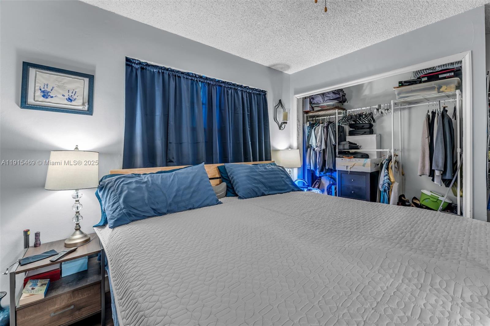 WESTWOOD LAKE 9TH ADDN - Residential