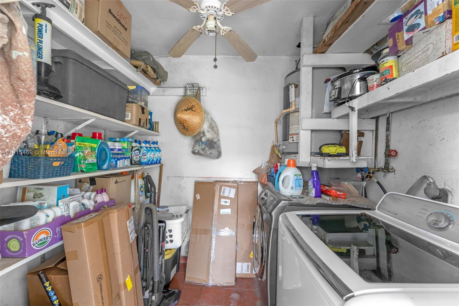 WESTWOOD LAKE 9TH ADDN - Residential