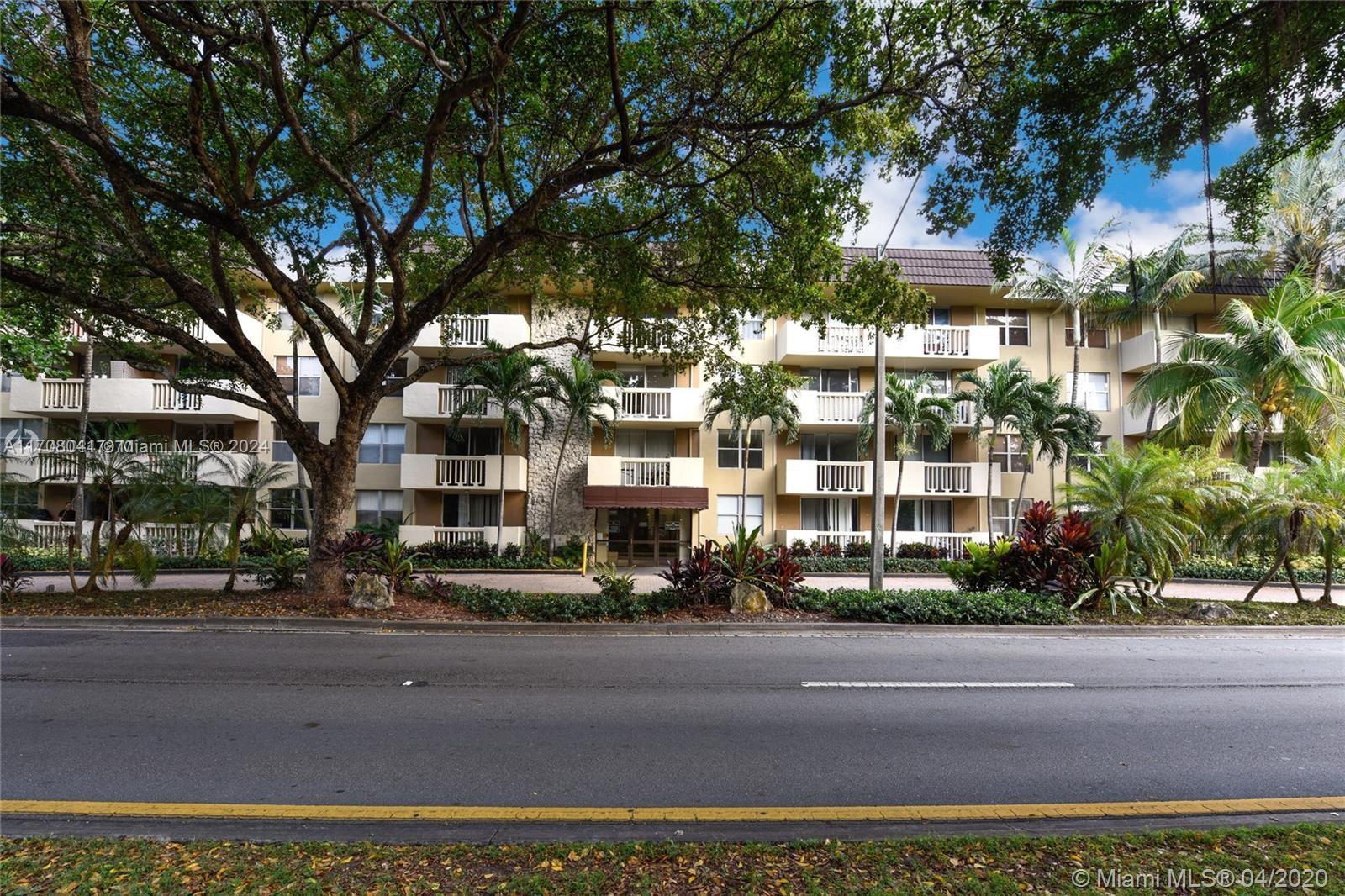 BAYVIEW PALMS CONDO - Residential