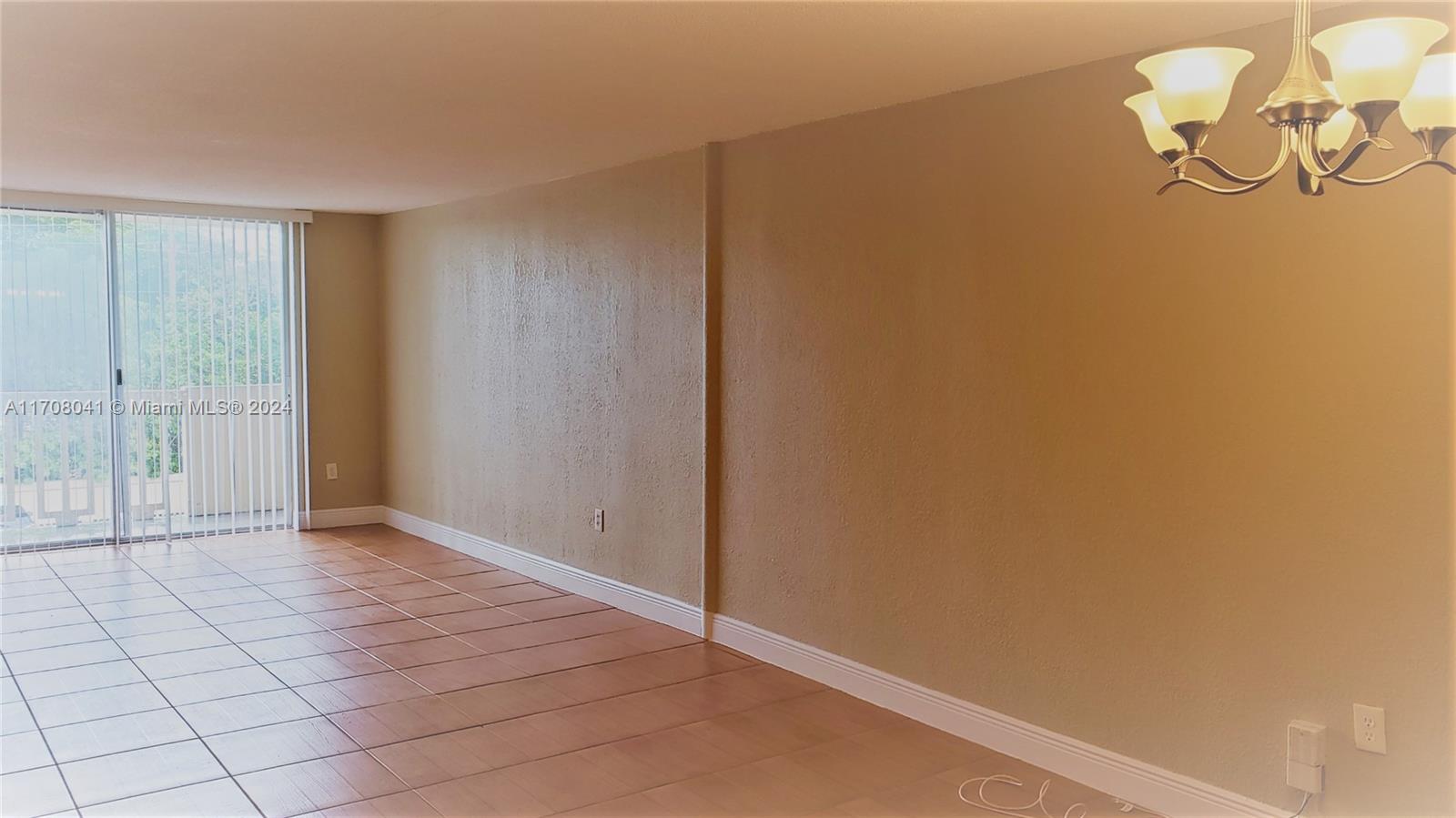 BAYVIEW PALMS CONDO - Residential