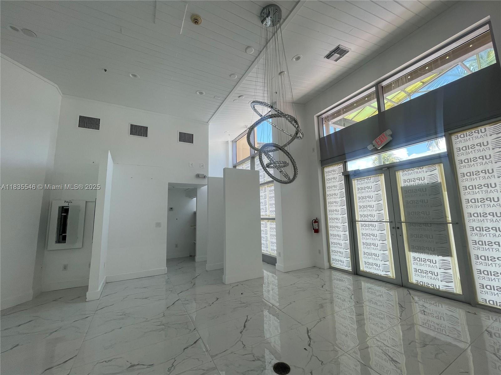 1451 Ocean Dr CU-102