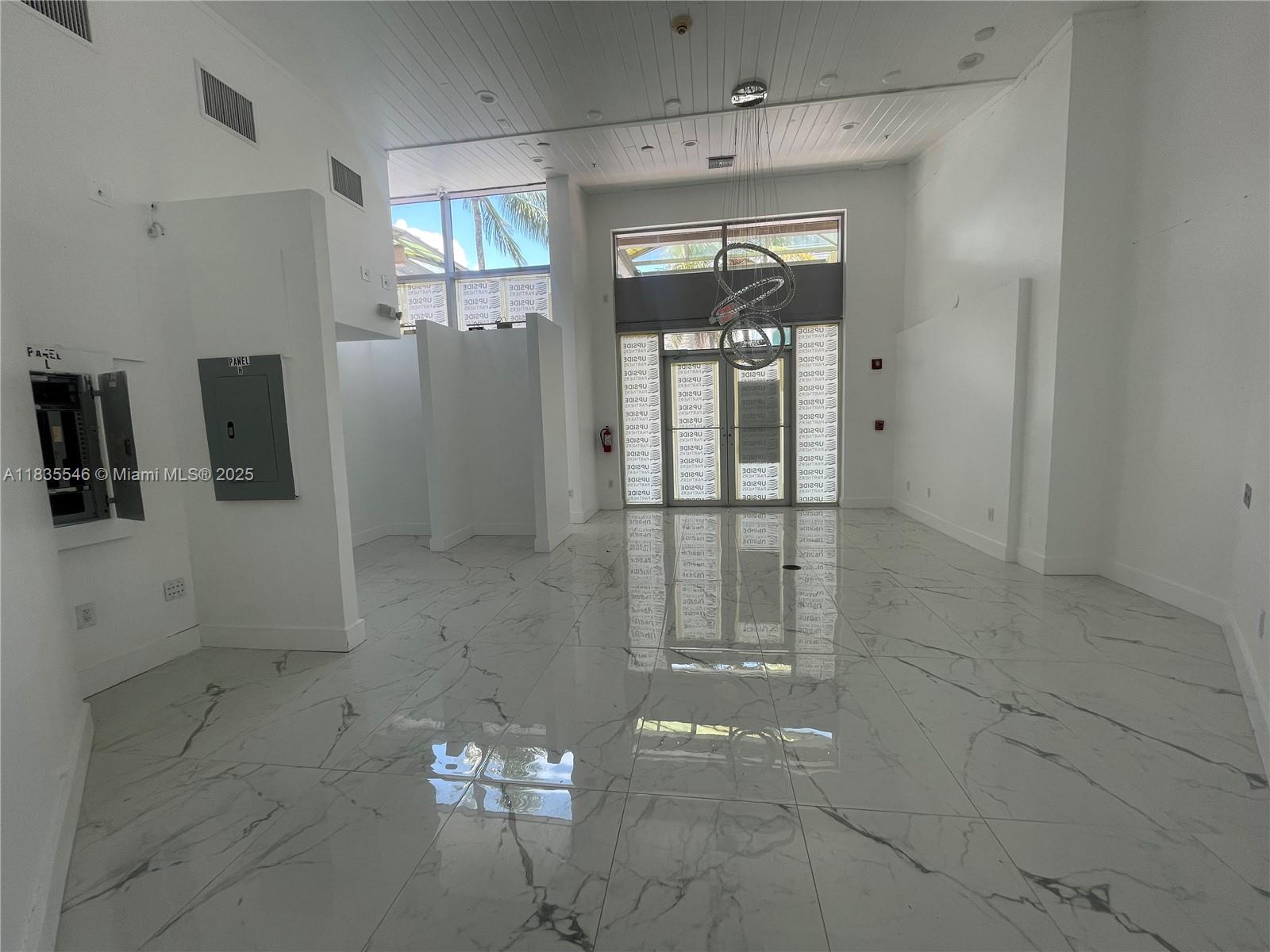 1451 Ocean Dr CU-102
