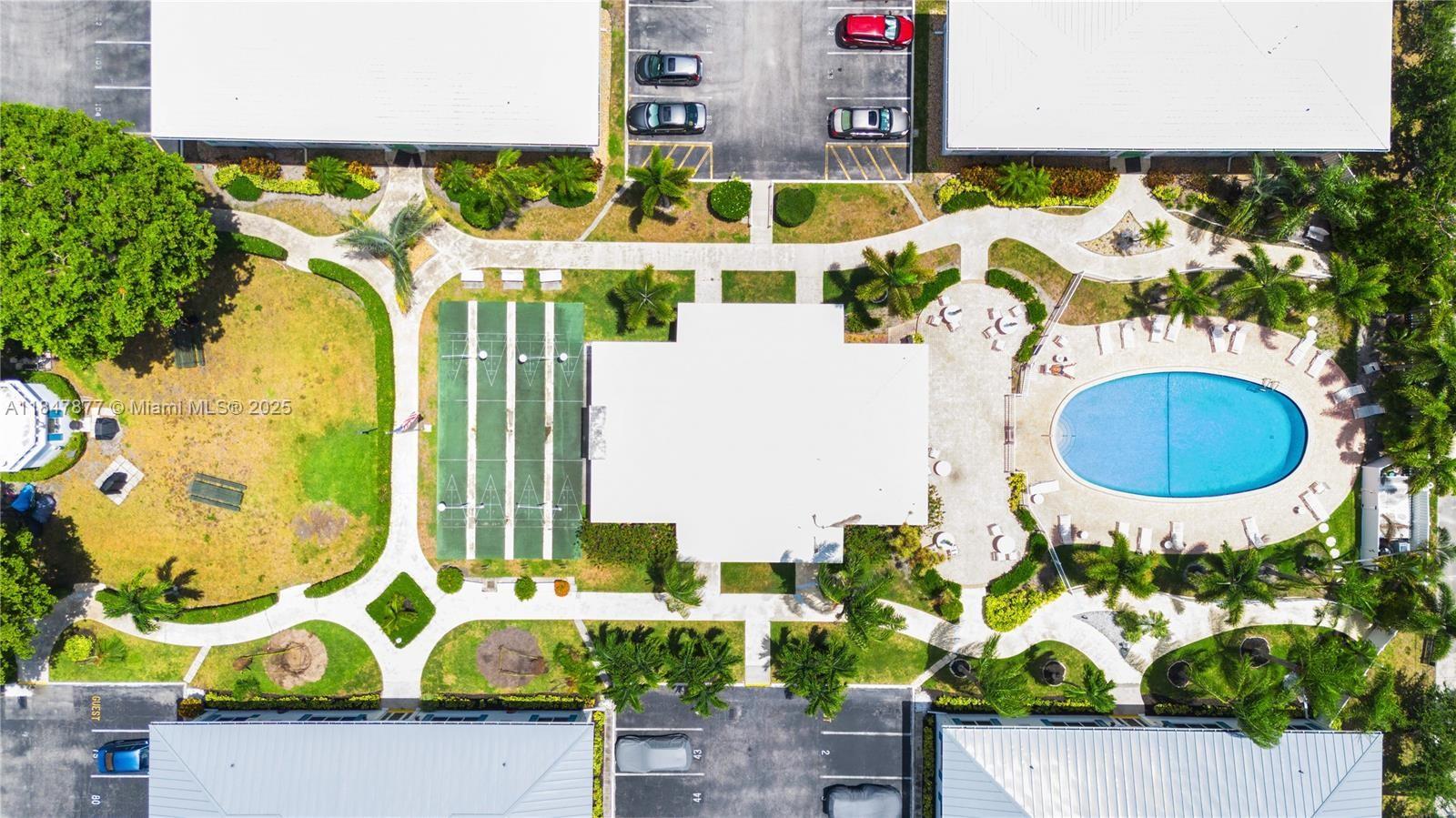 GEORGIAN COURT APTS NORTH - Residential