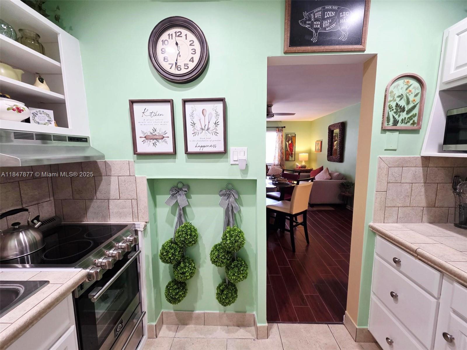 GEORGIAN COURT APTS NORTH - Residential