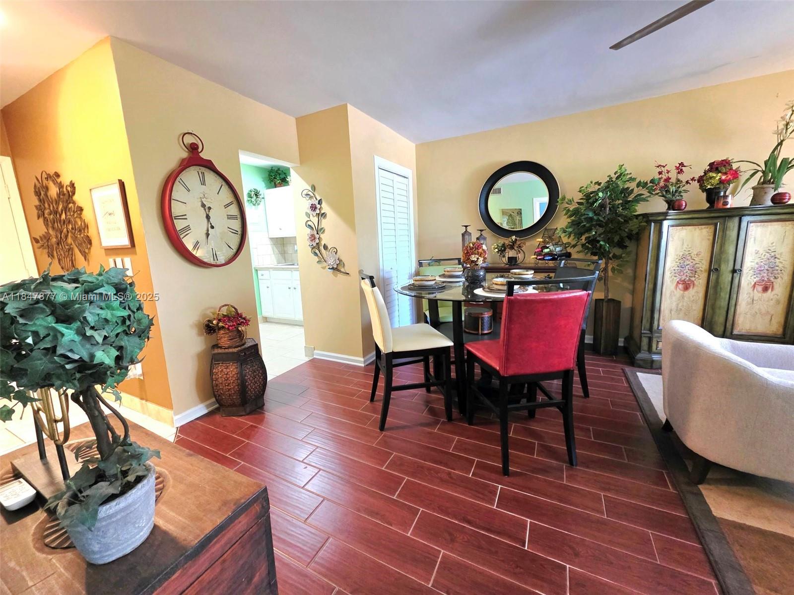 GEORGIAN COURT APTS NORTH - Residential