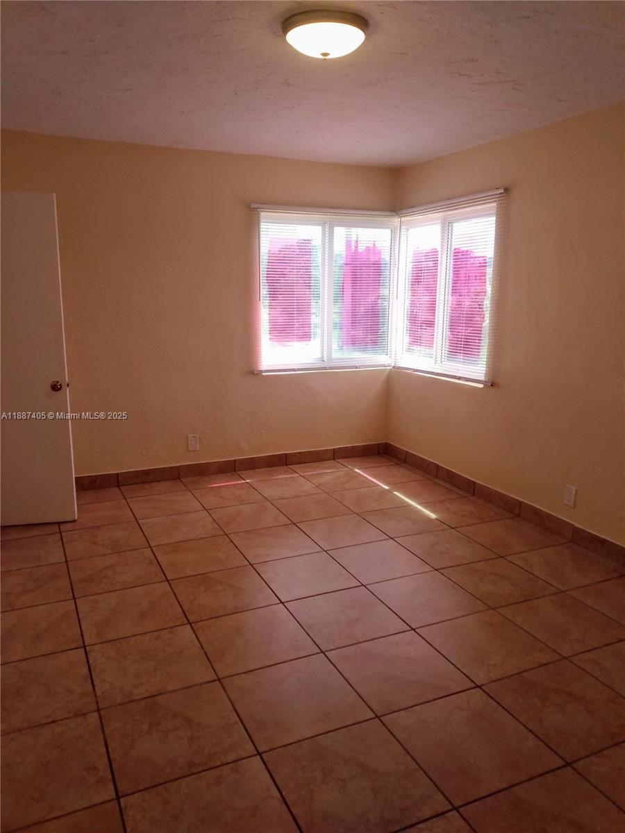 LAKE AVE ADD TO WPB - Residential Lease
