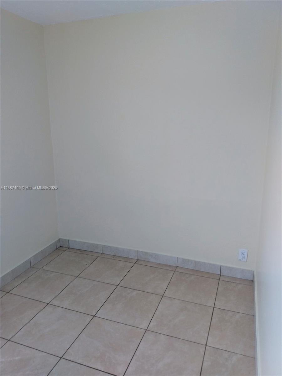 LAKE AVE ADD TO WPB - Residential Lease