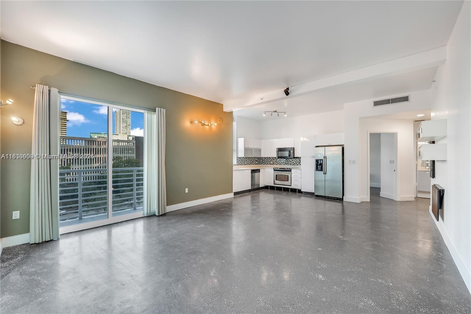 AVAILABLE 8/3 - 2bed / 2 bath unit for rent in The Loft Downtown. This high-rise condo building is located in the heart of downtown Miami. One of the bedrooms includes a queen-sized Murphy bed, which creates storage and floor space. The building offers a fitness center, a plunge pool, a spa, a sauna, and a 24-hour concierge/security service. Pets are allowed! Walkability is perfect since it is located just steps away from the Metro Mover, Bayside Marketplace, Brickell, and more, making it an ideal choice for anyone looking to experience the best urban lifestyle downtown Miami offers.