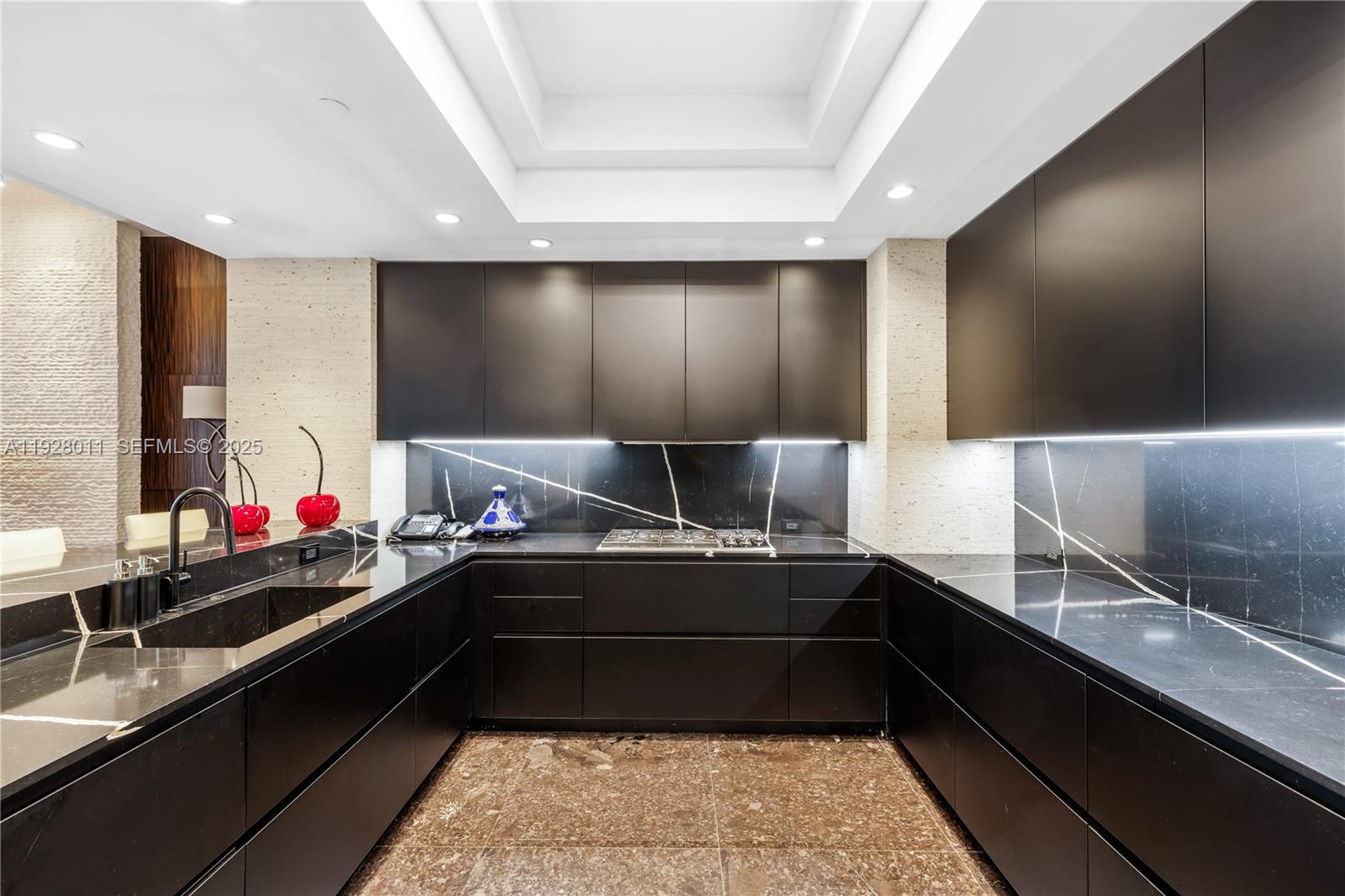 10295 COLLINS AVE RESDNTA - Residential