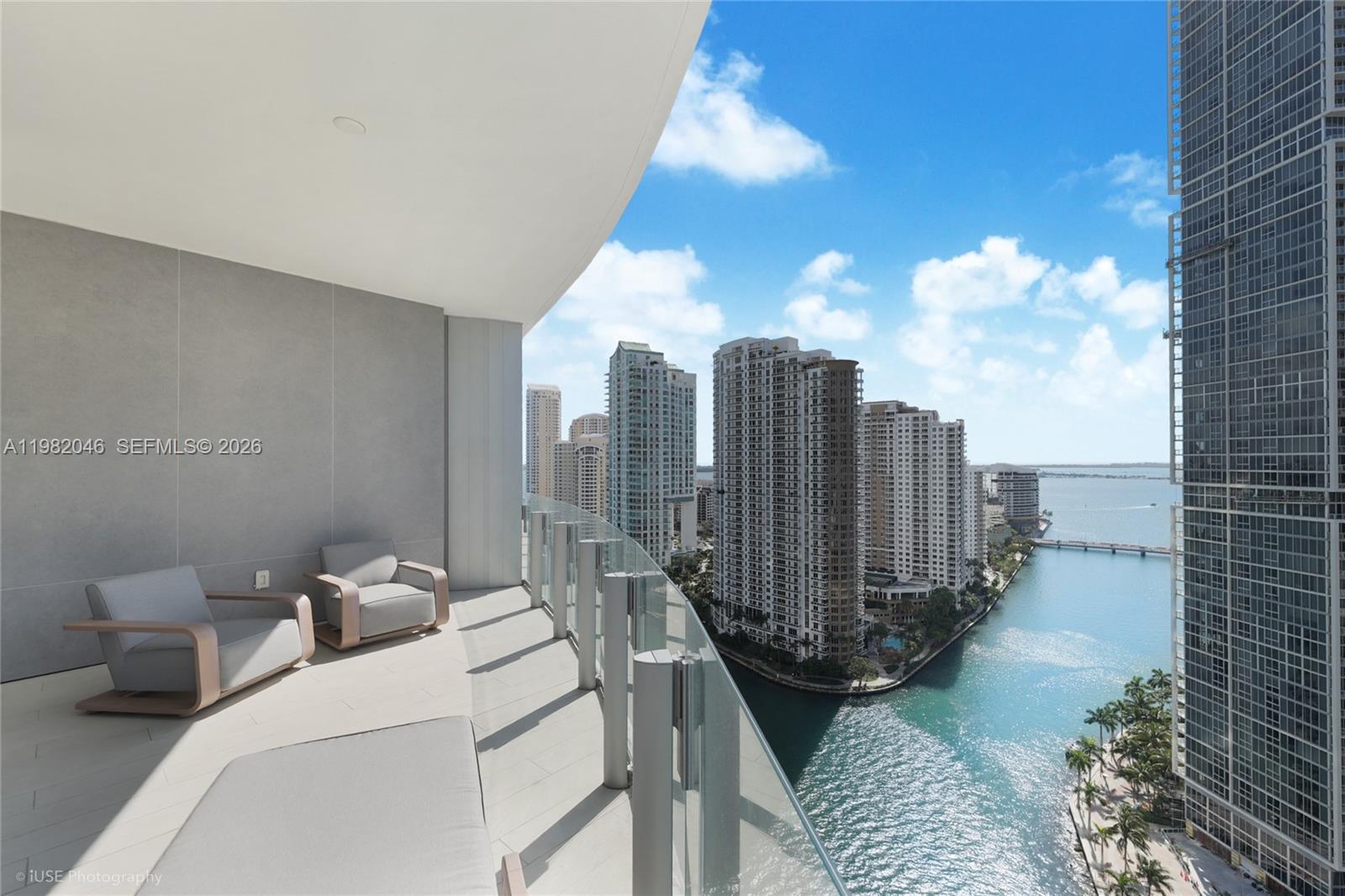 300 Biscayne Boulevard Way 2307W