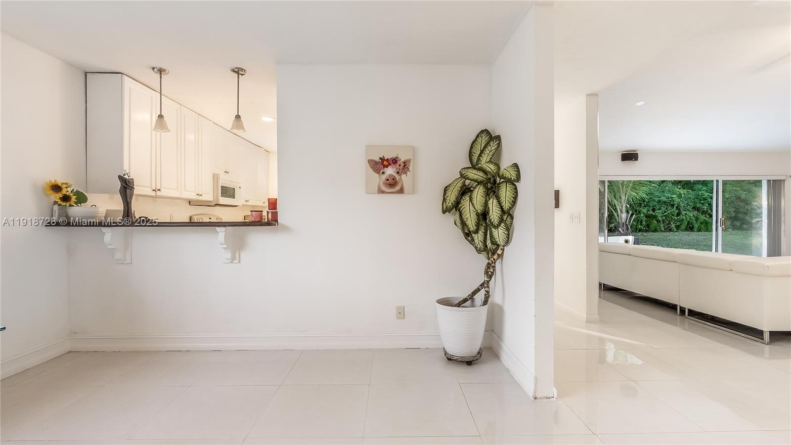 CRANBROOK LAKE ESTATES - Residential