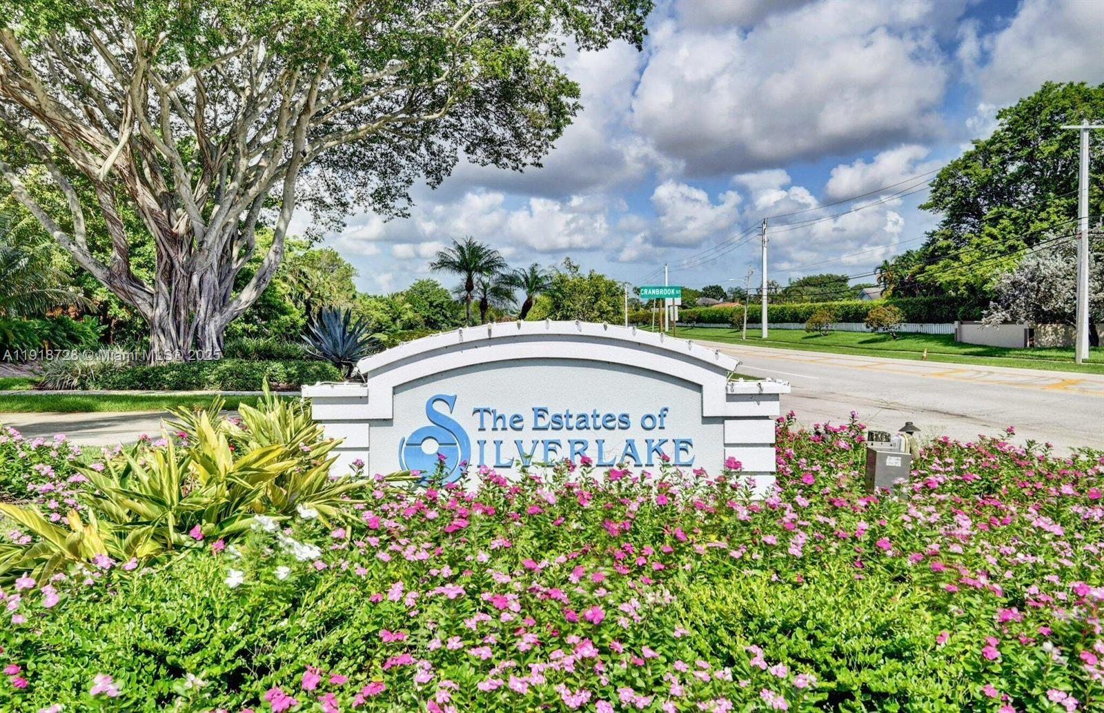 CRANBROOK LAKE ESTATES - Residential