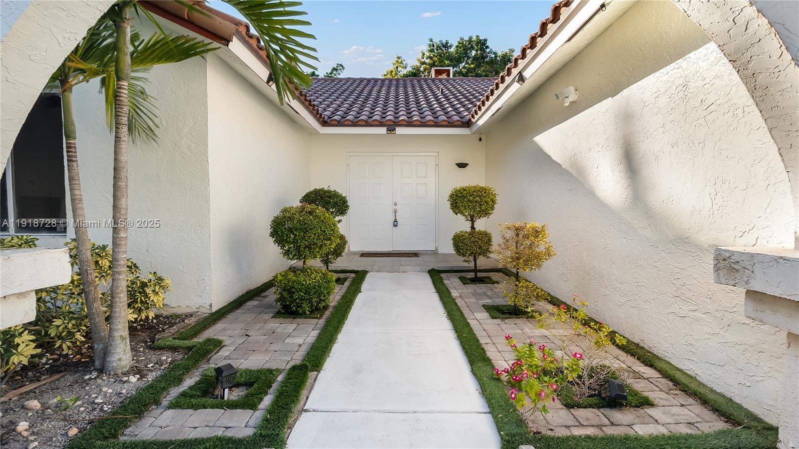 2451 SW 23rd Cranbrook Drive