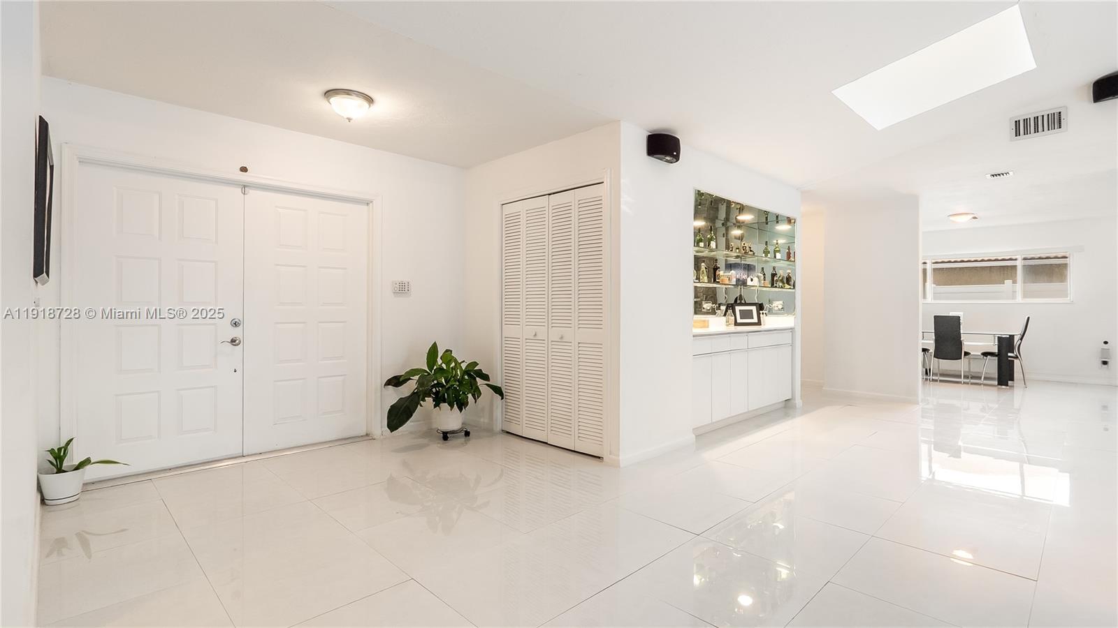 CRANBROOK LAKE ESTATES - Residential