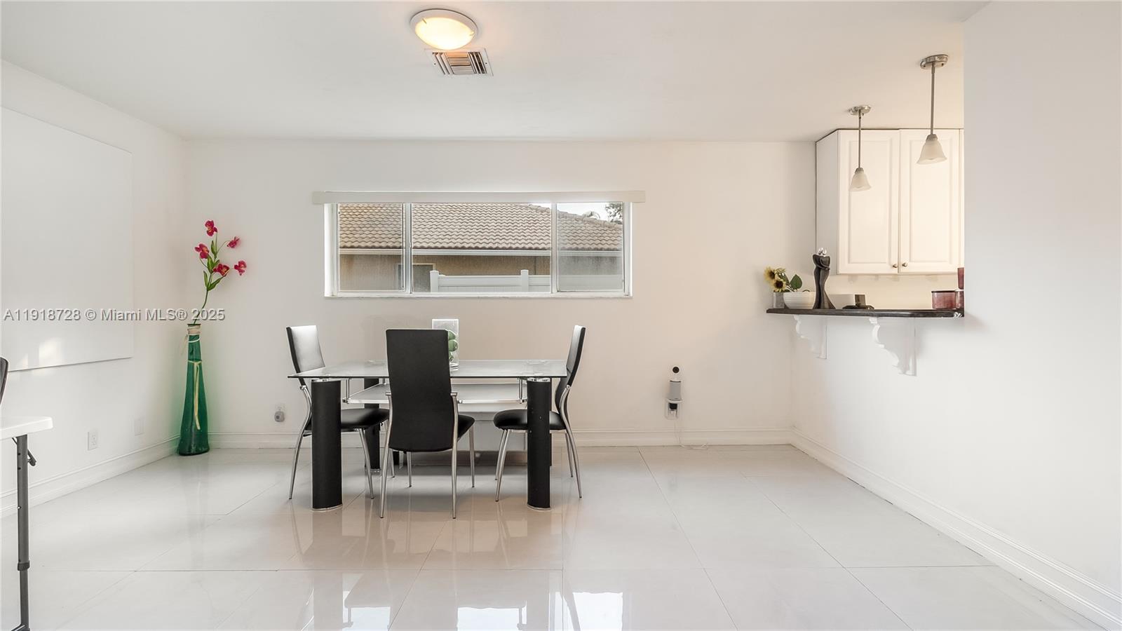 CRANBROOK LAKE ESTATES - Residential