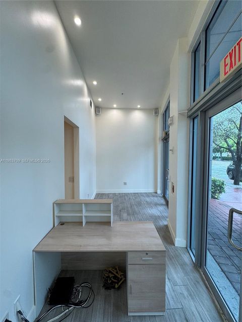 110 Washington Ave CU-7 Miami Beach FL 33139