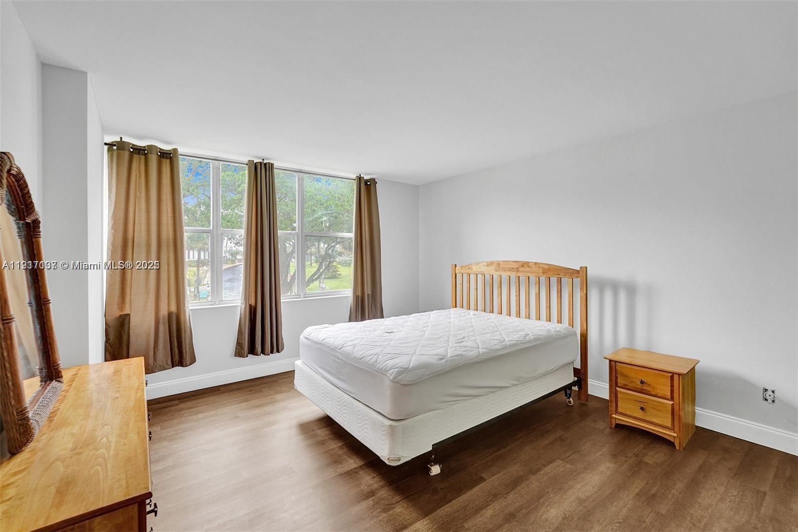 CONDOMINIUM 2 OF ENVIRON - Residential